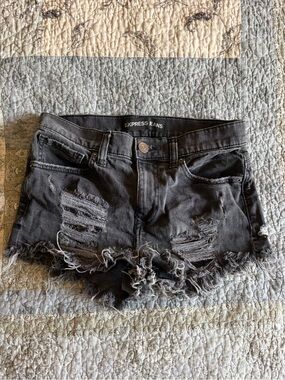 express Women’s Distressed Black Denim Shorts